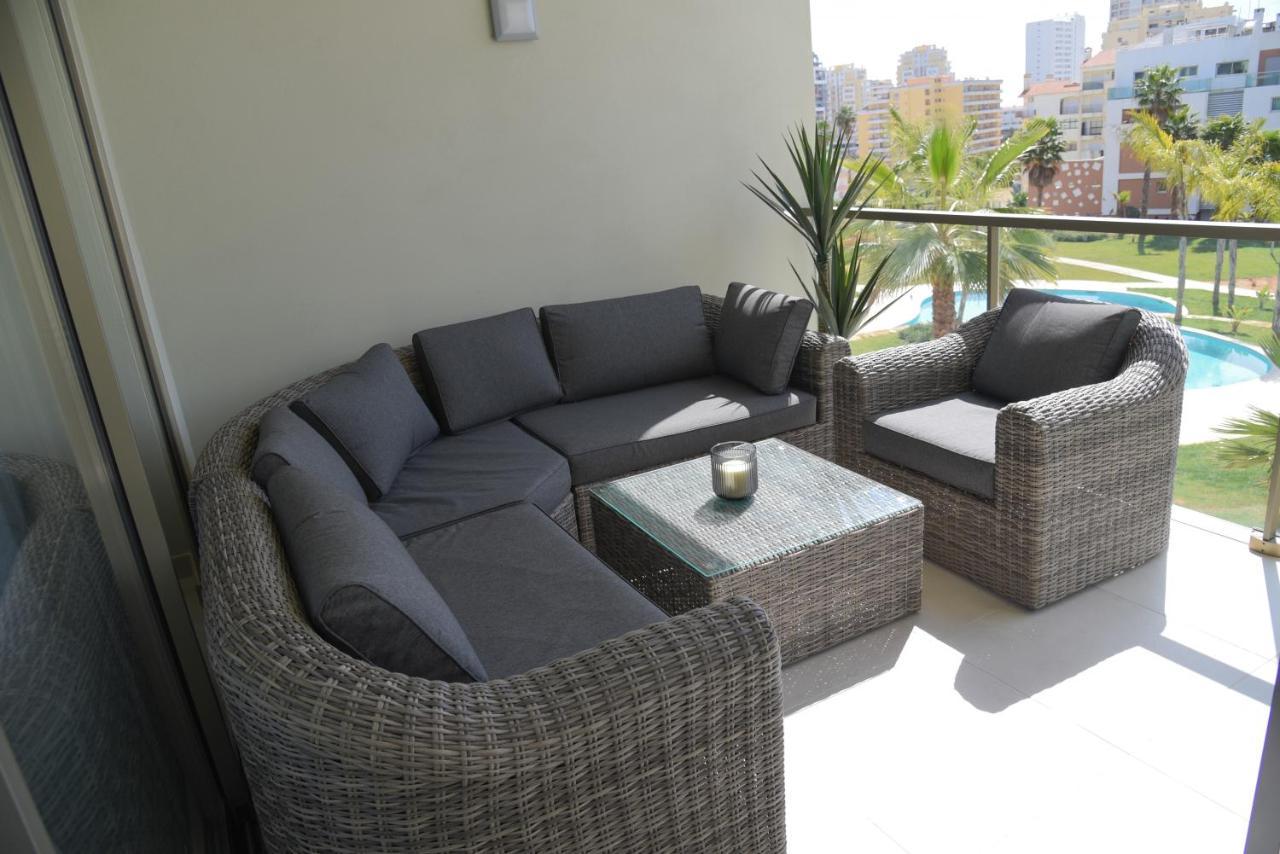 Luxury Oasis Sea View Apartment Portimao Exterior photo